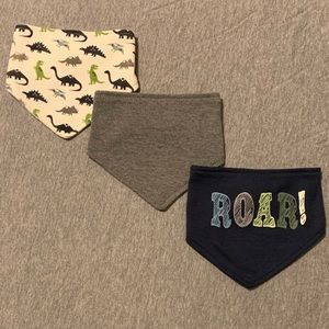4/$10 3PC Bandana Bib Set